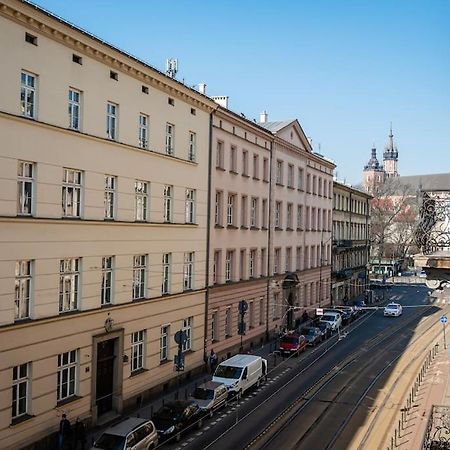 Royal City Apartment 40 M2 Krakau Buitenkant foto